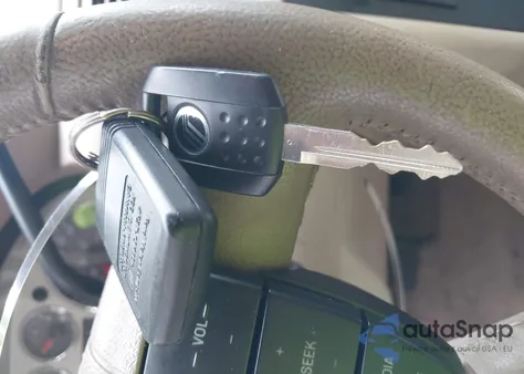 2004 Mercury Monterey from USA, damaged, VIN 2MRDA20224BJ06608